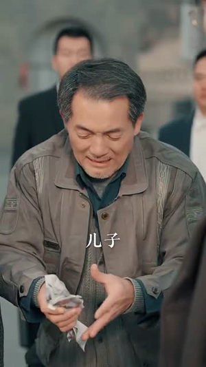 假少爷被赶回农村带妻儿逆袭（75集）超甜短剧抢先看