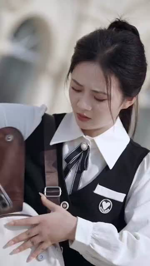 年上大叔霸宠小保姆（93集）短剧演员排行榜