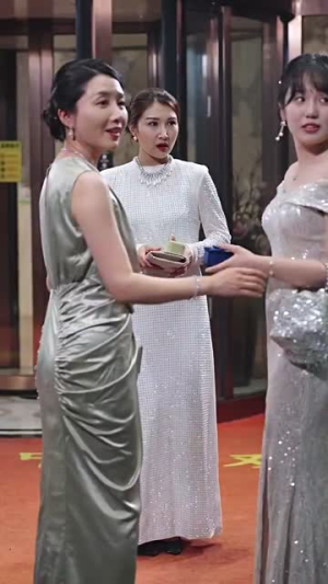 中年闪婚老伴竟是全国首富（80集）在线看免费版