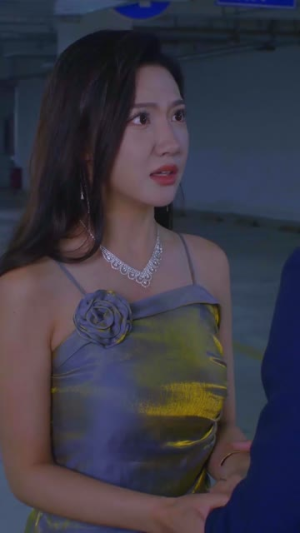 我救了美女大明星老婆（70集）热播短剧推荐
