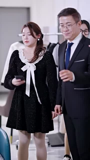 影帝，夫人又去当群演了（80集）直接追到结尾