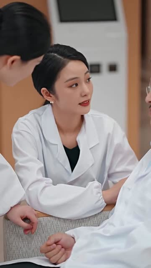 替嫁新娘亿万老公宠上天（81集）百度在线观看