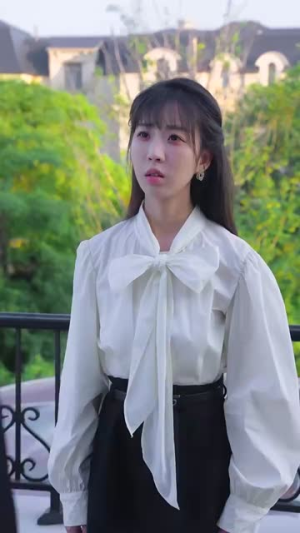 玫瑰陷入火焰里（100集）免费观看完整版