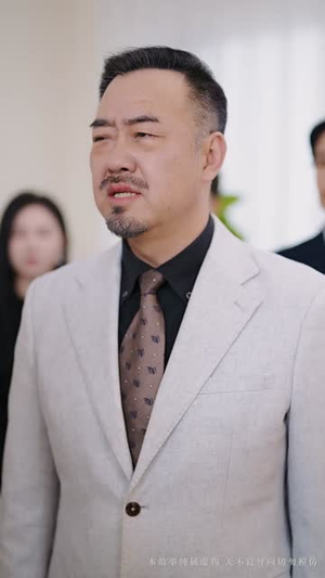 万丈深渊终见底（60集） 爆款短剧一起追