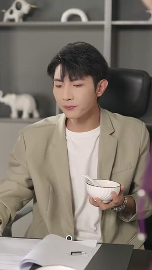 都市巨擘我的手机兑换万物 (62集)甜宠短剧追到爽