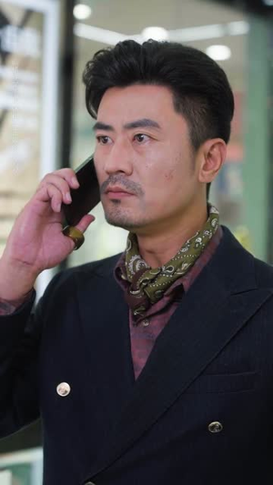 岳父归来,终止他的一切 (61集)  岳父归来,终止他的一切 (61集) 无需会员免费看