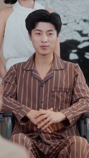 重生后，婆婆手拿复仇剧本（76集）短剧完整版免费