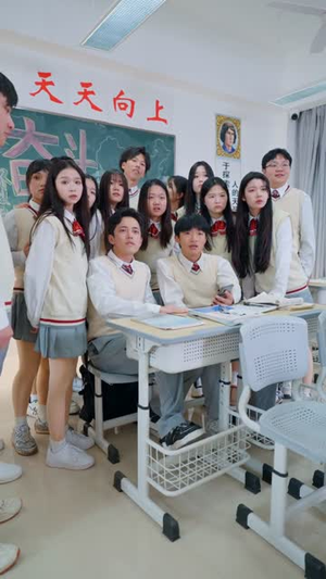 离校后,全校盼我归来(80集) 离校后,全校盼我归来(80集)在哪看