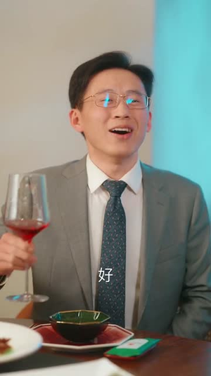 她自万丈荣光（75集）河马免费短剧