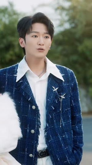 别惹安小姐，她妈是大嫂（100集）短剧精彩绝伦