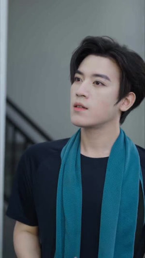 被未婚妻的男闺蜜污蔑,我火速分手(50集) 被未婚妻的男闺蜜污蔑,我火速分手(50集)最新热播短剧