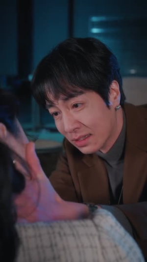 换身吃瓜,主角竟是我自己(74集) 换身吃瓜,主角竟是我自己(74集)火爆短剧来袭