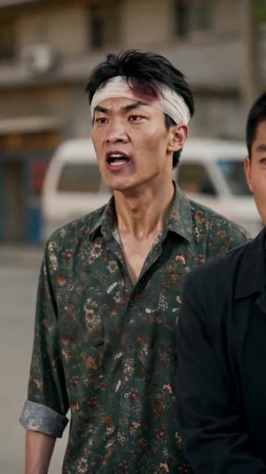赤手筑龙城(70集) 赤手筑龙城(70集)我真的爱了