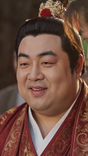 穿成大小姐：靠奶茶征服京城（69集）集免费看短剧
