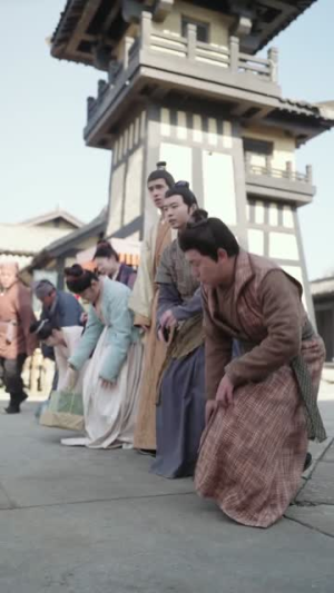 穿越成废材皇子,我坐拥雄兵百万(78集) 穿越成废材皇子,我坐拥雄兵百万(78集)百亿短剧抢先看