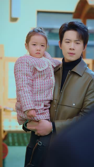 修仙归来,我携三岁女儿纵横世间(80 集) 修仙归来,我携三岁女儿纵横世间(80 集)经典老剧免费看