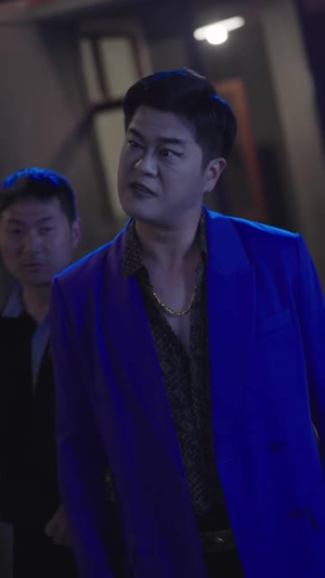 别看我是小白狗,变身后成全能机甲战士(40 集) 别看我是小白狗,变身后成全能机甲战士(40 集)全剧看到大结局
