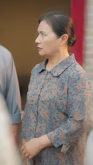 七零双穿：我和闺蜜称霸全村嘎嘎猛（70 集）熬夜追短剧