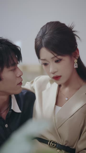 过来找块玉，喜提冰山老婆（80 集）短剧后续更精彩