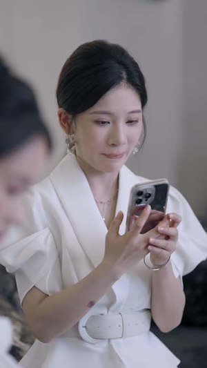 离婚后她向阳而生(50 集) 离婚后她向阳而生(50 集)怎么看全集