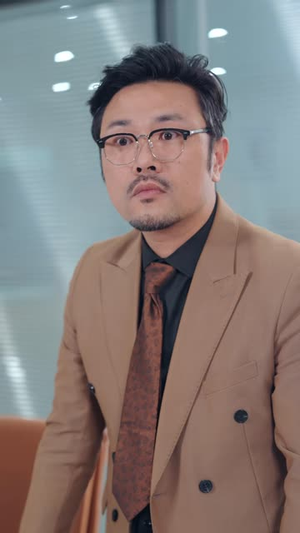 实习教父(58 集) 实习教父(58 集)不用花钱看全剧