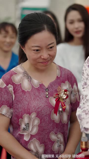我睡柴房那晚,全村拆迁停了(70 集) 我睡柴房那晚,全村拆迁停了(70 集)网盘在线观看