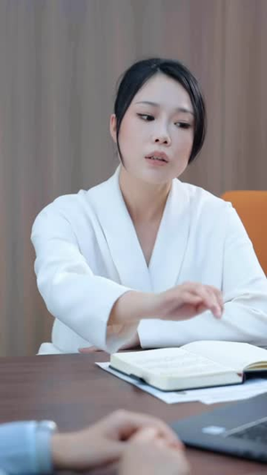 王炸（49 集）第32集